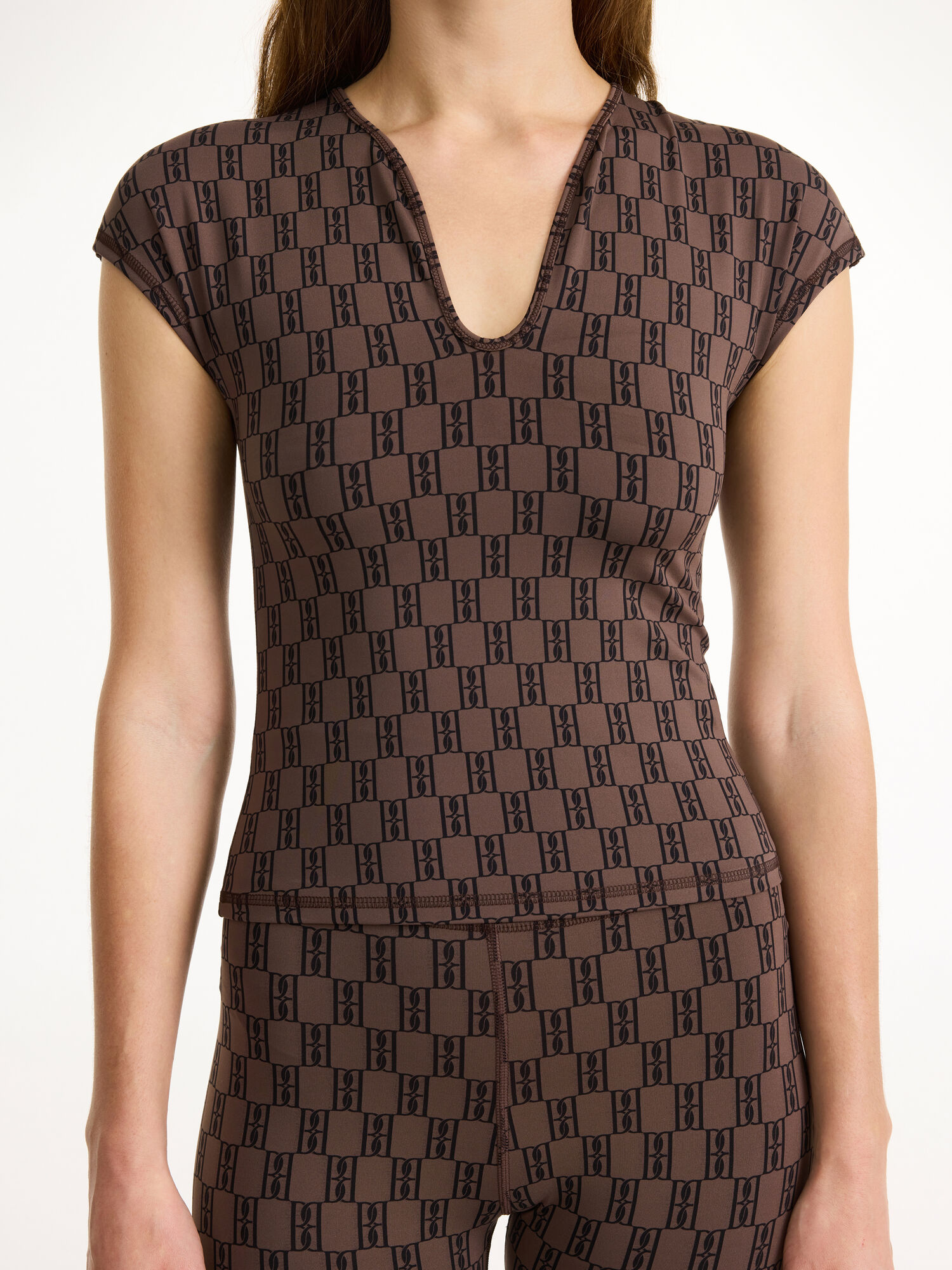 Dark Mahogany By Malene Birger Venazia Athletic Top Athleisure Wear | AU_BB24176